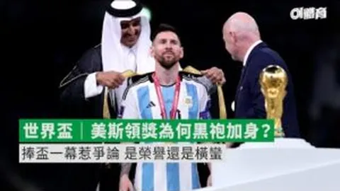 复旦女排在学青会中代表上海出战，荣获铜牌佳绩