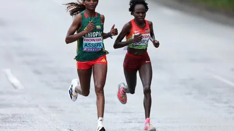 费迪南德斥非洲杯无知言论，卡拉格呼吁勿卖弄风骚